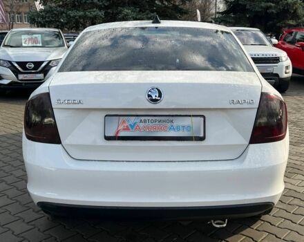 Белый Шкода Рапид, объемом двигателя 1.6 л и пробегом 189 тыс. км за 7900 $, фото 5 на Automoto.ua