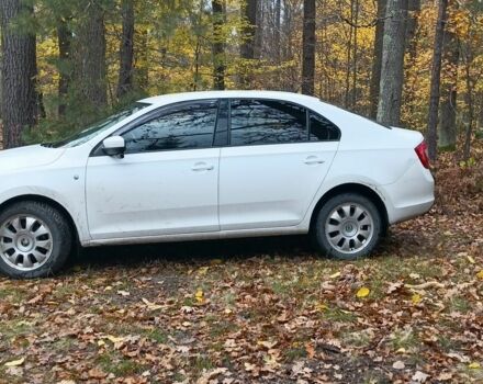 Белый Шкода Рапид, объемом двигателя 1.6 л и пробегом 287 тыс. км за 6900 $, фото 4 на Automoto.ua