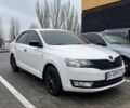 Белый Шкода Рапид, объемом двигателя 1.2 л и пробегом 0 тыс. км за 10500 $, фото 1 на Automoto.ua
