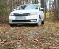 Белый Шкода Рапид, объемом двигателя 1.6 л и пробегом 287 тыс. км за 6900 $, фото 1 на Automoto.ua