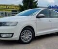 Белый Шкода Рапид, объемом двигателя 1.6 л и пробегом 190 тыс. км за 7800 $, фото 1 на Automoto.ua