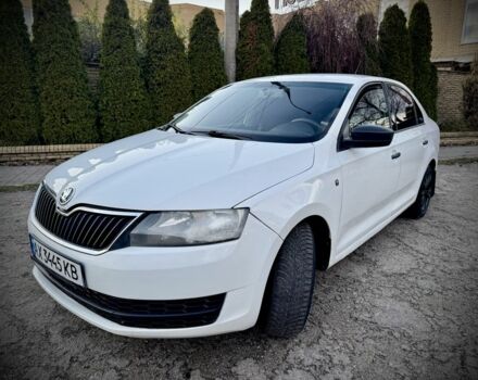 Белый Шкода Рапид, объемом двигателя 1.6 л и пробегом 221 тыс. км за 6200 $, фото 2 на Automoto.ua