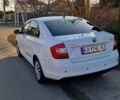 Білий Шкода Рапід, об'ємом двигуна 1.2 л та пробігом 146 тис. км за 8500 $, фото 1 на Automoto.ua