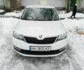 Белый Шкода Рапид, объемом двигателя 1.6 л и пробегом 11 тыс. км за 11300 $, фото 1 на Automoto.ua
