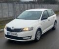 Белый Шкода Рапид, объемом двигателя 1.2 л и пробегом 236 тыс. км за 5500 $, фото 1 на Automoto.ua
