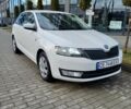 Белый Шкода Рапид, объемом двигателя 1.6 л и пробегом 198 тыс. км за 7500 $, фото 1 на Automoto.ua