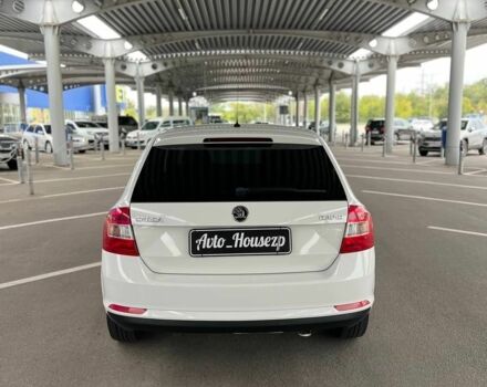 Білий Шкода Рапід, об'ємом двигуна 0 л та пробігом 244 тис. км за 7500 $, фото 4 на Automoto.ua