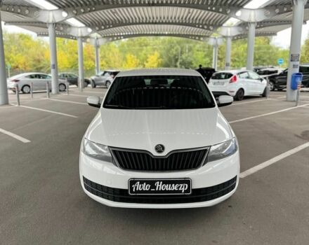 Білий Шкода Рапід, об'ємом двигуна 0 л та пробігом 244 тис. км за 7500 $, фото 2 на Automoto.ua