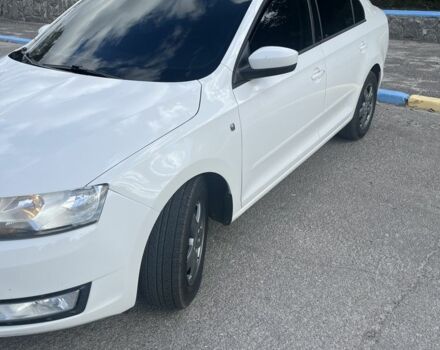 Белый Шкода Рапид, объемом двигателя 1.6 л и пробегом 198 тыс. км за 7650 $, фото 3 на Automoto.ua