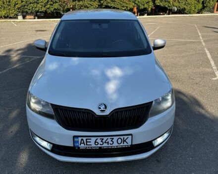 Білий Шкода Рапід, об'ємом двигуна 1.6 л та пробігом 187 тис. км за 8300 $, фото 1 на Automoto.ua