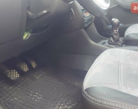 Белый Шкода Рапид, объемом двигателя 1.2 л и пробегом 122 тыс. км за 7500 $, фото 17 на Automoto.ua