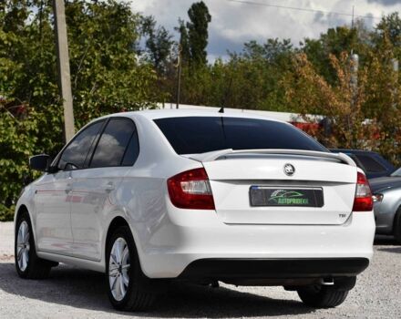 Белый Шкода Рапид, объемом двигателя 1.2 л и пробегом 144 тыс. км за 7999 $, фото 4 на Automoto.ua