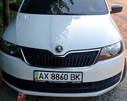Белый Шкода Рапид, объемом двигателя 1.6 л и пробегом 252 тыс. км за 7000 $, фото 5 на Automoto.ua