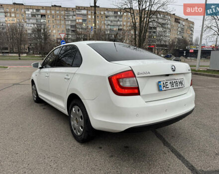 Білий Шкода Рапід, об'ємом двигуна 1.6 л та пробігом 241 тис. км за 6000 $, фото 6 на Automoto.ua