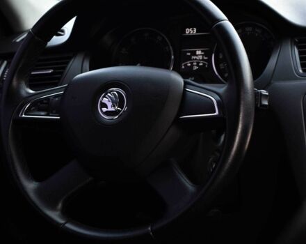 Белый Шкода Рапид, объемом двигателя 1.2 л и пробегом 144 тыс. км за 7999 $, фото 17 на Automoto.ua