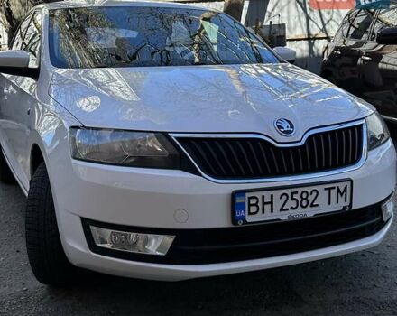 Белый Шкода Рапид, объемом двигателя 1.2 л и пробегом 105 тыс. км за 8500 $, фото 6 на Automoto.ua