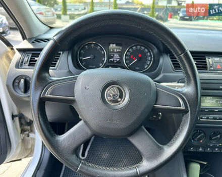 Белый Шкода Рапид, объемом двигателя 1.2 л и пробегом 132 тыс. км за 8500 $, фото 10 на Automoto.ua