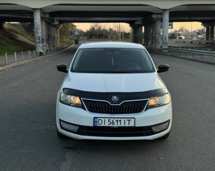 Белый Шкода Рапид, объемом двигателя 1.6 л и пробегом 225 тыс. км за 6700 $, фото 2 на Automoto.ua