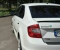Білий Шкода Рапід, об'ємом двигуна 1.2 л та пробігом 196 тис. км за 6900 $, фото 1 на Automoto.ua