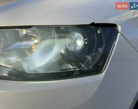 Шкода Рапид 2013 в Киеве на Automoto.ua Белый Шкода Рапид, объемом двигателя 1.6 л и пробегом 200 тыс. км за 8500 $, фото 8 на Automoto.ua