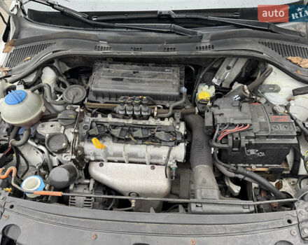 Білий Шкода Рапід, об'ємом двигуна 1.6 л та пробігом 241 тис. км за 6000 $, фото 18 на Automoto.ua