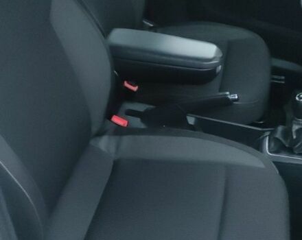 Белый Шкода Рапид, объемом двигателя 1.6 л и пробегом 259 тыс. км за 7500 $, фото 12 на Automoto.ua