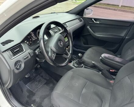 Білий Шкода Рапід, об'ємом двигуна 1.6 л та пробігом 241 тис. км за 6000 $, фото 9 на Automoto.ua