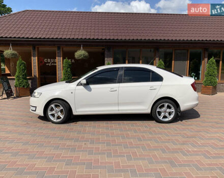 Белый Шкода Рапид, объемом двигателя 1.6 л и пробегом 247 тыс. км за 6700 $, фото 16 на Automoto.ua