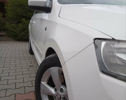 Шкода Рапид 2013 в Шепетовке на Automoto.ua Белый Шкода Рапид, объемом двигателя 1.6 л и пробегом 281 тыс. км за 8200 $, фото 4 на Automoto.ua