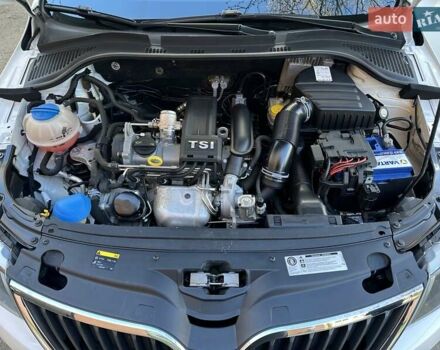 Белый Шкода Рапид, объемом двигателя 1.2 л и пробегом 105 тыс. км за 8500 $, фото 15 на Automoto.ua