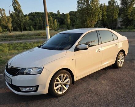 Білий Шкода Рапід, об'ємом двигуна 1.6 л та пробігом 156 тис. км за 8600 $, фото 3 на Automoto.ua