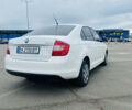 Белый Шкода Рапид, объемом двигателя 1.2 л и пробегом 190 тыс. км за 8000 $, фото 7 на Automoto.ua