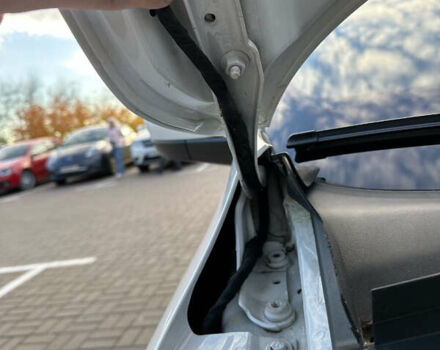 Шкода Рапид 2013 в Киеве на Automoto.ua Белый Шкода Рапид, объемом двигателя 1.6 л и пробегом 200 тыс. км за 8500 $, фото 27 на Automoto.ua