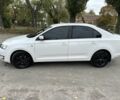 Білий Шкода Рапід, об'ємом двигуна 1.2 л та пробігом 230 тис. км за 8000 $, фото 3 на Automoto.ua