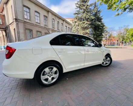 Білий Шкода Рапід, об'ємом двигуна 1.6 л та пробігом 255 тис. км за 8400 $, фото 13 на Automoto.ua