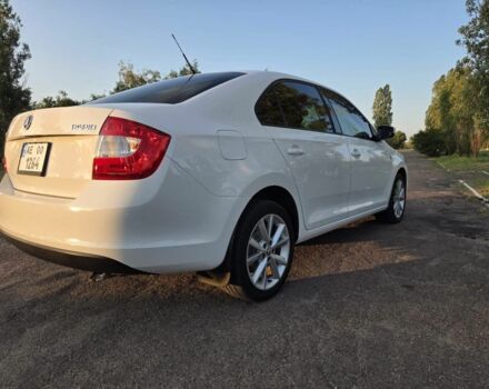 Білий Шкода Рапід, об'ємом двигуна 1.6 л та пробігом 156 тис. км за 8600 $, фото 4 на Automoto.ua