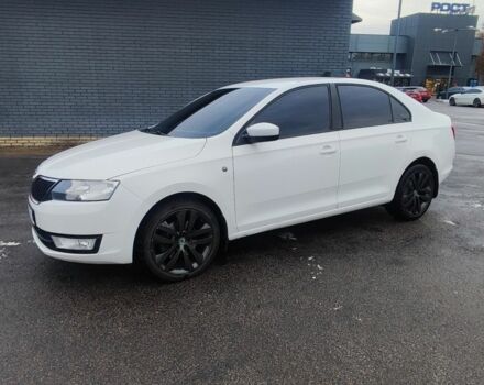 Шкода Рапид 2013 в Харькове на Automoto.ua Белый Шкода Рапид, объемом двигателя 1.2 л и пробегом 177 тыс. км за 6500 $, фото 1 на Automoto.ua