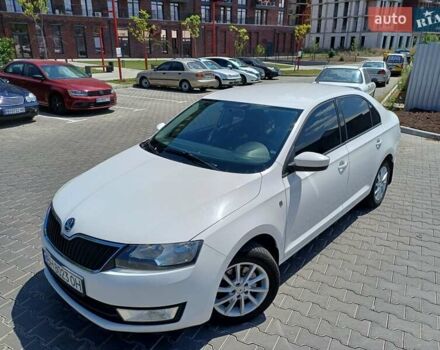 Белый Шкода Рапид, объемом двигателя 1.2 л и пробегом 216 тыс. км за 8000 $, фото 6 на Automoto.ua