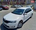 Белый Шкода Рапид, объемом двигателя 1.2 л и пробегом 216 тыс. км за 8000 $, фото 6 на Automoto.ua
