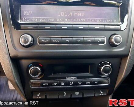 Белый Шкода Рапид, объемом двигателя 1.6 л и пробегом 193 тыс. км за 8300 $, фото 12 на Automoto.ua