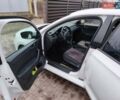 Белый Шкода Рапид, объемом двигателя 1.2 л и пробегом 108 тыс. км за 7500 $, фото 8 на Automoto.ua