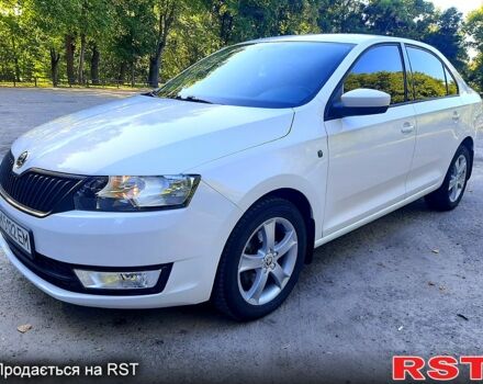 Белый Шкода Рапид, объемом двигателя 1.6 л и пробегом 193 тыс. км за 8300 $, фото 1 на Automoto.ua