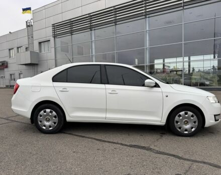 Білий Шкода Рапід, об'ємом двигуна 1.6 л та пробігом 241 тис. км за 6000 $, фото 2 на Automoto.ua