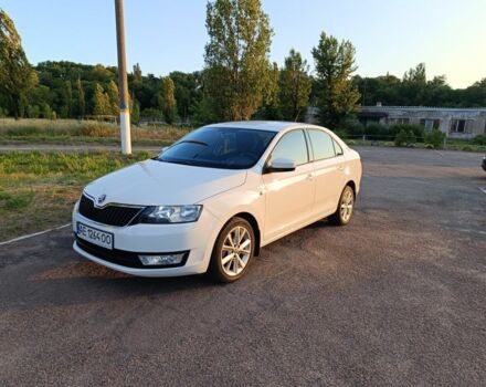 Білий Шкода Рапід, об'ємом двигуна 1.6 л та пробігом 156 тис. км за 8600 $, фото 10 на Automoto.ua