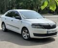 Білий Шкода Рапід, об'ємом двигуна 1.2 л та пробігом 196 тис. км за 6900 $, фото 1 на Automoto.ua