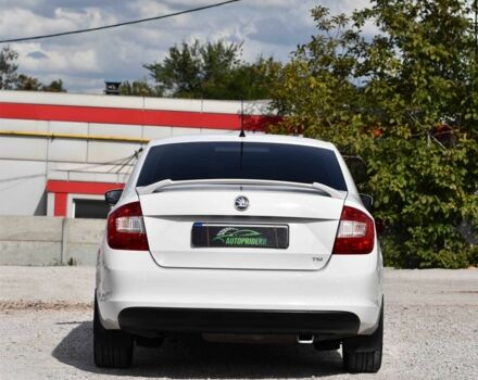 Белый Шкода Рапид, объемом двигателя 1.2 л и пробегом 144 тыс. км за 7999 $, фото 3 на Automoto.ua