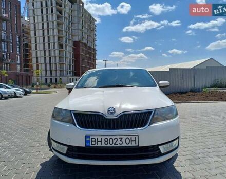 Белый Шкода Рапид, объемом двигателя 1.2 л и пробегом 216 тыс. км за 8000 $, фото 2 на Automoto.ua