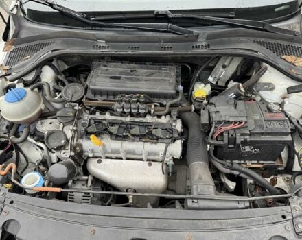 Білий Шкода Рапід, об'ємом двигуна 1.6 л та пробігом 241 тис. км за 6000 $, фото 11 на Automoto.ua