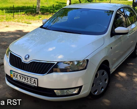 Белый Шкода Рапид, объемом двигателя 1.2 л и пробегом 135 тыс. км за 8800 $, фото 5 на Automoto.ua