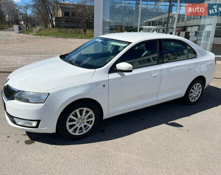 Білий Шкода Рапід, об'ємом двигуна 1.6 л та пробігом 195 тис. км за 8999 $, фото 1 на Automoto.ua